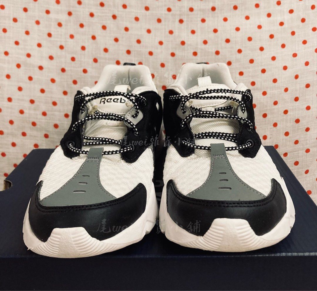 Reebok royal blaze store