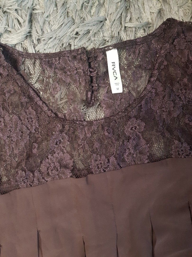 RVCA Burgundy Top with Lace (Category: Blouses) located in Mandaluyong City. Submitted by monicsun12 (Listing ID 1310242503, Image 3). Description: Never used. Just stored Nice & flowy Size M.