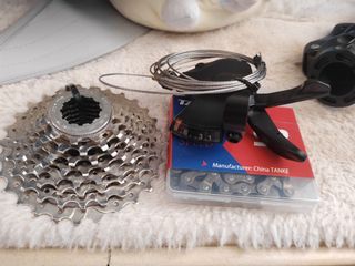 （分類：）位於 。 由 adrian_nk 提交（商品編號 1310115479，圖片 1）。簡介： 。