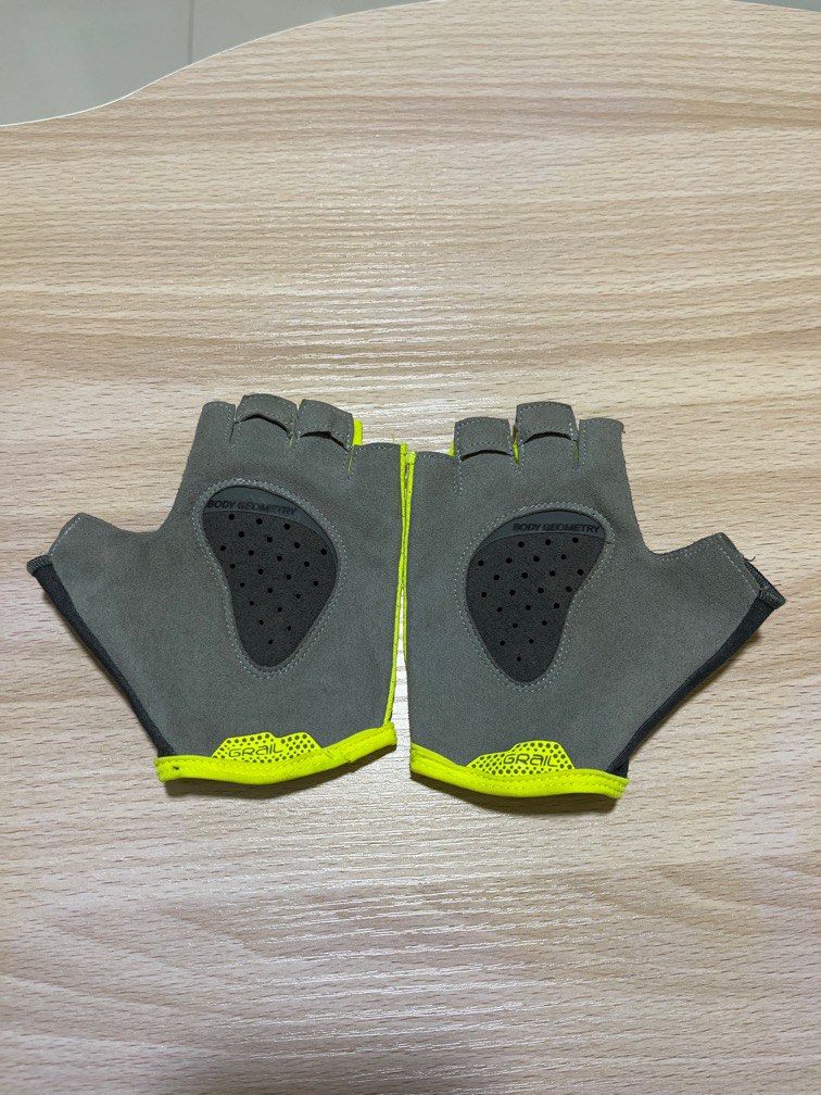 Specialised grail gloves short finger Sports Equipment Bicycles Parts Parts Accessories on Carousell