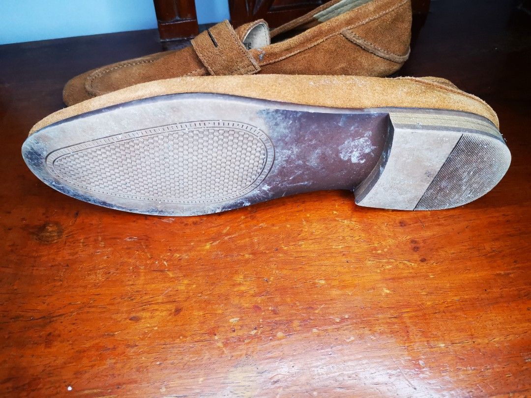 Steve madden loafers (Category: Casual Shoes) located in Makati City. Submitted by bimmeup (Listing ID 1310086537, Image 3). Description: Suede brown loafers Worn 2x Decluttering 1500 + sf.