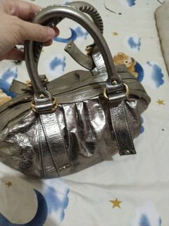 (Kategori: ) berada di . Dikirim oleh ummuh (ID iklan 1310081938, Gambar 1). Deskripsi: .
