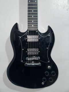 Thomson CG05 Gloss Black w/amp and accessories