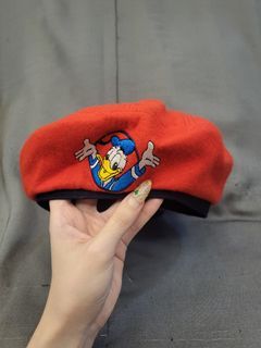 Tokyo Disney Donald Duck Red Beret Hat