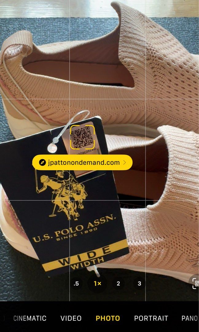 U.S POLO ASSN. Wide width (Category: Sneakers) located in Manila. Submitted by ayaa29 (Listing ID 1310089700, Image 2). Description: Orig Not use Size: 7/12 .