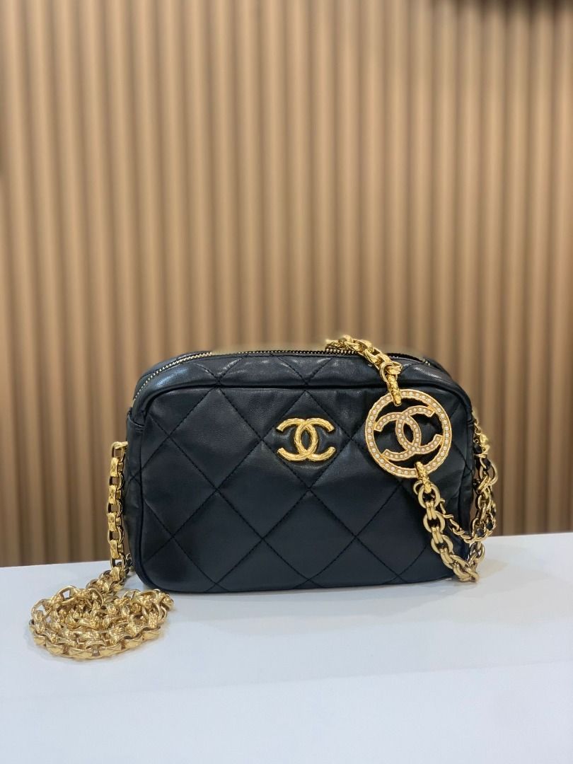 VGC Chanel camera bag logo pearl chain black ghw chip, sz 20x6x13