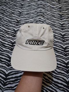Vintage Nike Khaki Cap