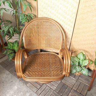 Vintage solihiya rattan low swivel chair lazy lounge chair