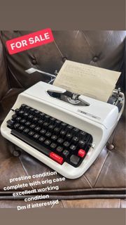 vintage typewriter Kofa 400