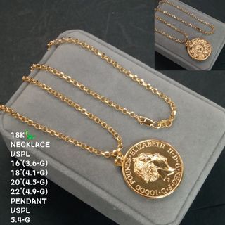YG Queen E Pendant Rolo Chain Necklace