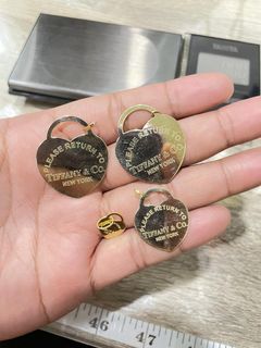 18K Saudi Gold heart pendant