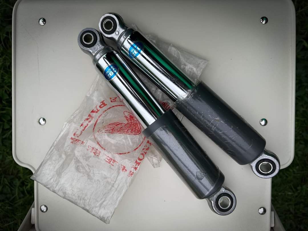 Absorber Original Honda C70 Japan Motorbikes on Carousell