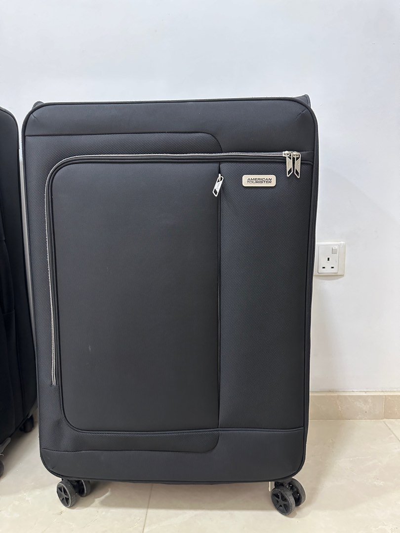 American Tourister 30 inch Luggage, Hobbies & Toys, Travel, Luggage on
