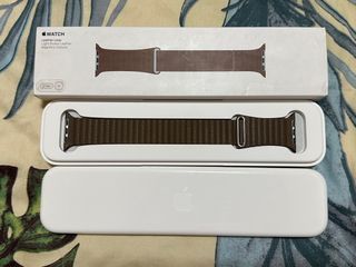 Apple Light Brown Leather Loop - Medium