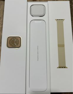 Apple Watch Series 8 45mm Gold Stainless Steel Case with Milanese Loop (GPS + Cellular)