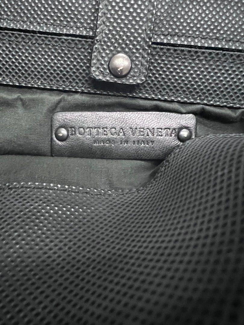 Authentic Bottega Veneta Messenger Bag (Category: Luxury Bags & Wallets) located in Cagayan de Oro. Submitted by riggstuffs (Listing ID 1310369750, Image 3). Description: Authentic Bottega Veneta Messenger Bag in flap opening Made in Italy With code Exterior and internal material is clean and in very good condition Ranks A in condition Disclaimer: Riggstuffs is not associated or affiliated with the brand posted. All copyrights and trademarks belo