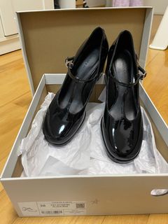 （分類：）位於 。 由 Magdalene 提交（商品編號 1310406348，圖片 1）。簡介： 。