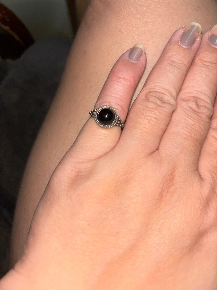 Vintage black stone ring on sale