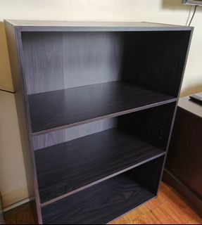 (Category: ) located in . Submitted by bleu_decluttering (Listing ID 1310388302, Image 1). Description: .