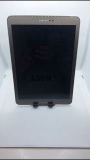 Broken Samsung Galaxy Tab S2