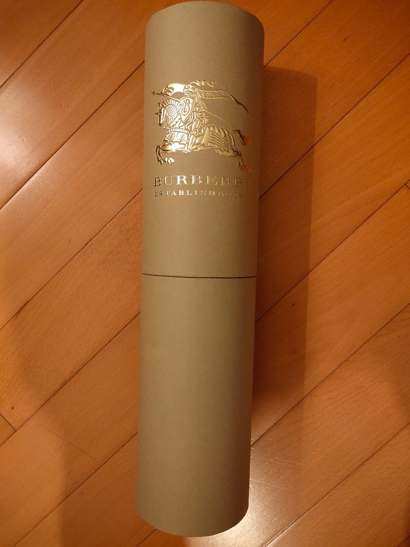 Burberry Burberry scarf tube Carousell
