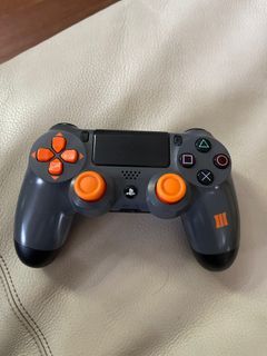 Call of duty limited edition ps4 controller open for trade