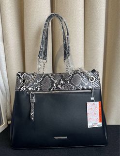 （分類：）位於 。 由 cconhhk2012 提交（商品編號 1310317984，圖片 1）。簡介： 。