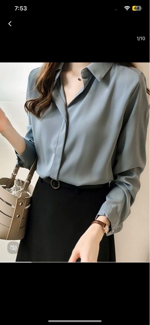 Dark blue blouse (Category: Blouses) located in Singapore. Submitted by zen_03 (Listing ID 1310258564, Image 1). Description: .