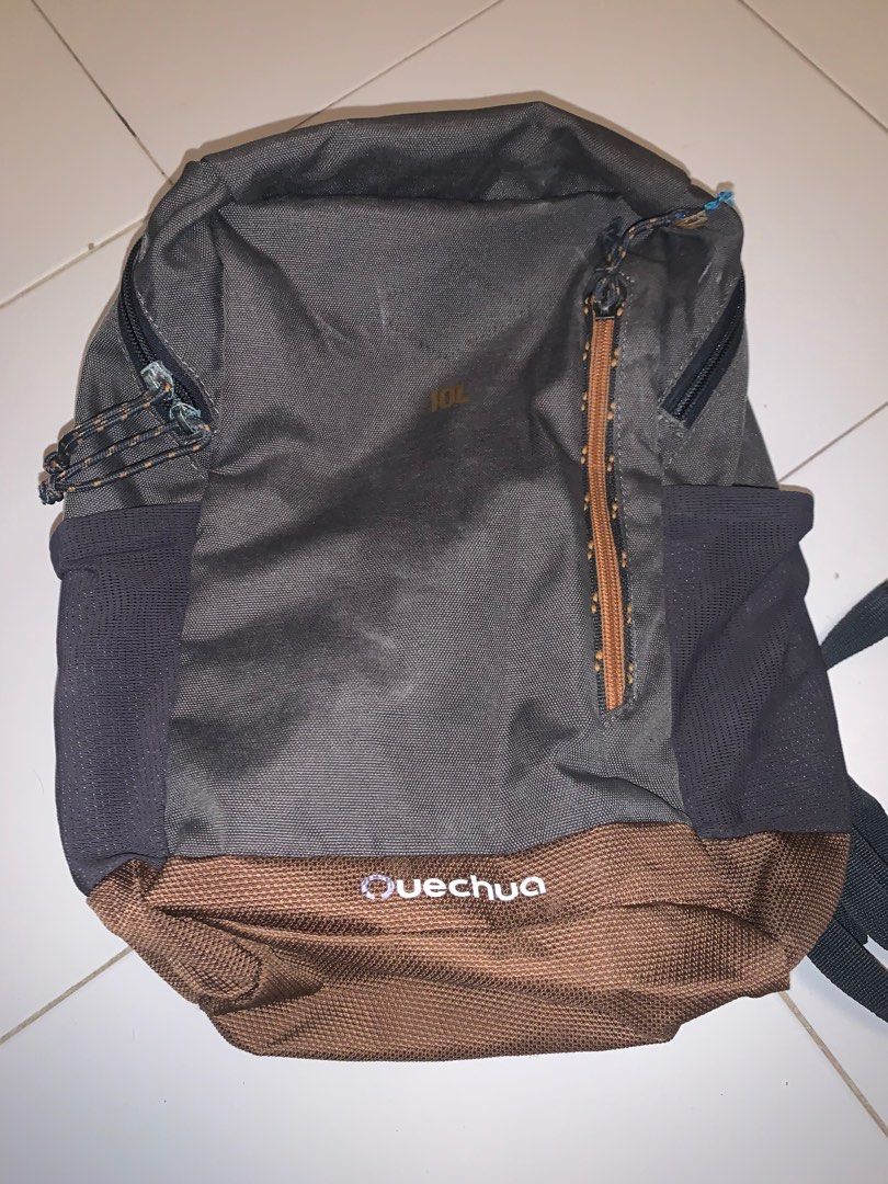 Decathlon 10l bag deals