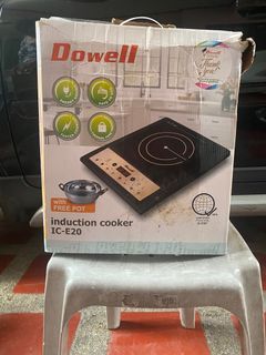 Dowell Induction Cooker with free Pot