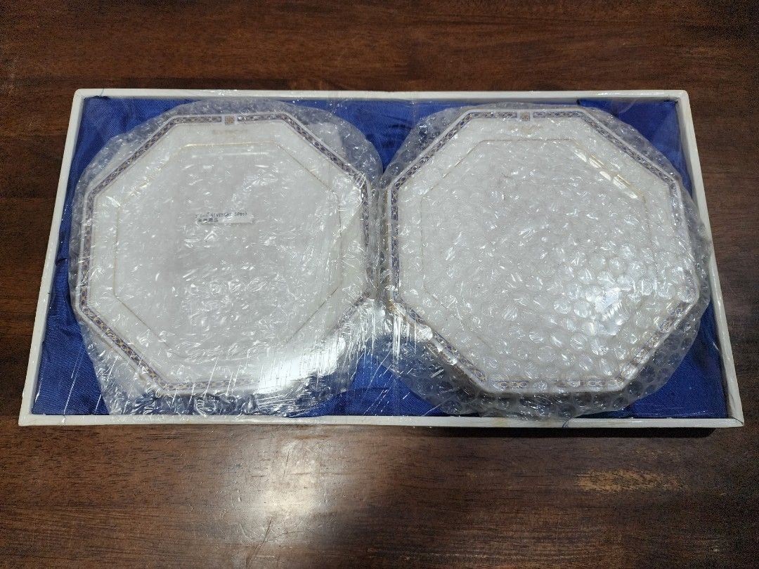 GIVENCHY Salad Plates - 5 pcs (Category: Dinnerware & Cutlery) located in Quezon City. Submitted by senyoramaria (Listing ID 1310432903, Image 1). Description: GIVENCHY Octagon Salad Plates 7 inches Brandnew with box, but has no top cover. Php2500❗️.