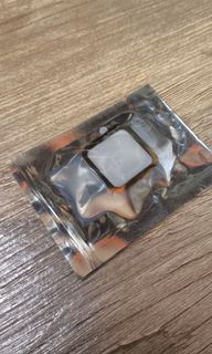 （分類：）位於 。 由 victorhonnn 提交（商品編號 1310356874，圖片 1）。簡介： 。