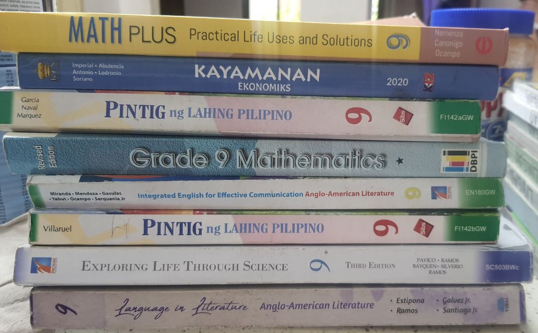 Grade 9 books (Category: Announcements) located in Quezon City. Submitted by ilingad02 (Listing ID 1310287100, Image 3). Description: .