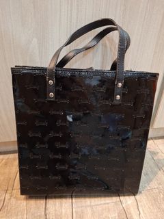 (Category: ) located in . Submitted by samandco (Listing ID 1310388973, Image 1). Description: .
