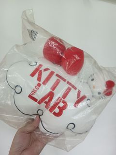 Hello Kitty Lab Sony Ericsson 35th Anniversary