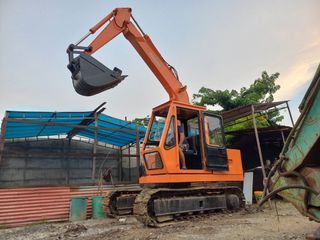 Hitachi UH025 Same size komatsu Pc50 backhoe excavator