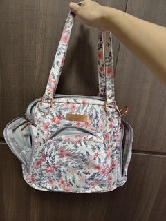 (Category: ) located in . Submitted by helloyoyoyo (Listing ID 1310312326, Image 1). Description: .