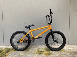 (Category: ) located in . Submitted by hypelife8 (Listing ID 1310358313, Image 1). Description: .