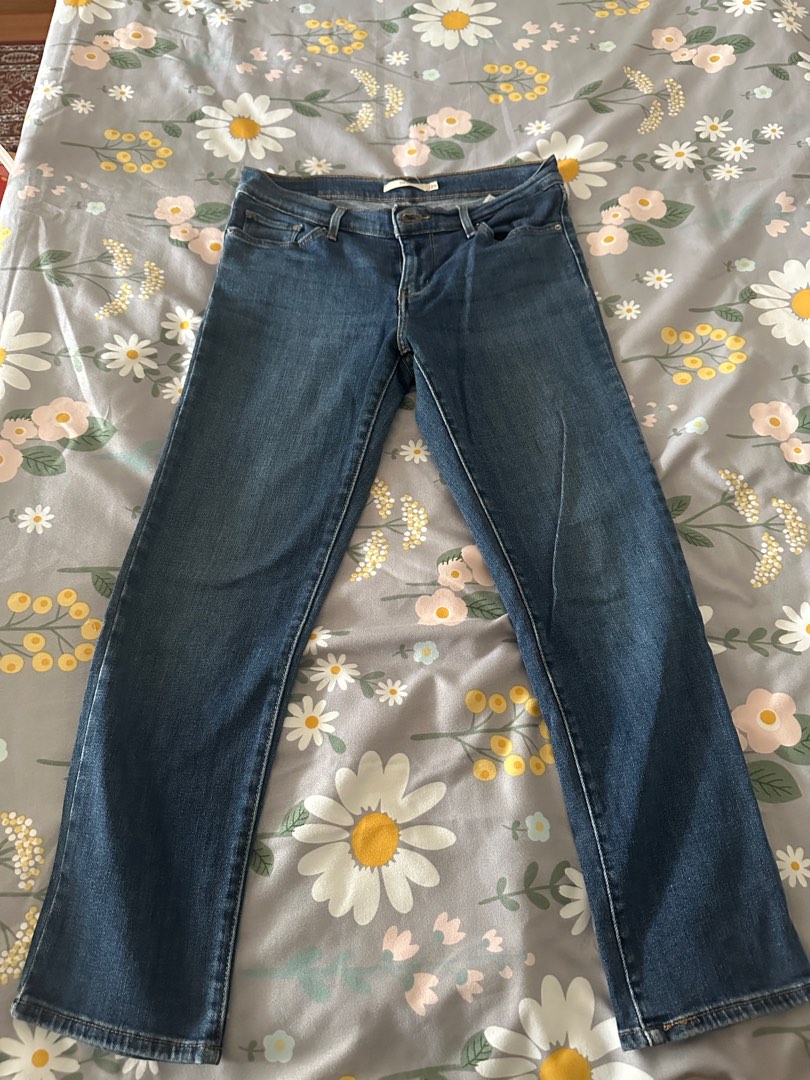 Ladies levi's 712 slim shop