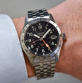 (Category: ) located in . Submitted by notorious_watches (Listing ID 1310394316, Image 1). Description: .