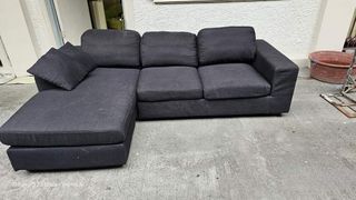 LSHAPE SOFA or SOFA WITH OTTOMAN

13,500 pesos😊

L 87" W 61"
No stain no faded fabric
Will be delivered cleaned and sanitized
Solidwood legs
Washable full sofa cover
In good condition 
Japan surplus