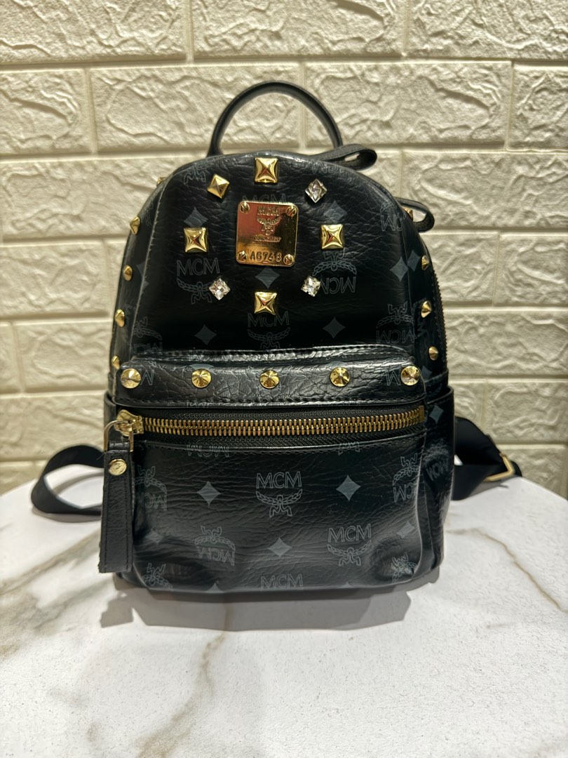 Mcm a6748 deals