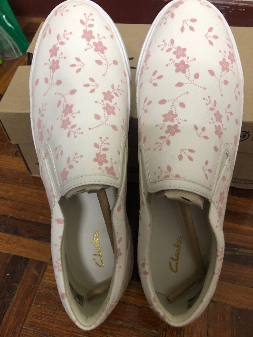 NEW CLARKS GLOVE PUPPET SOFT FLORAL CANVAS SUMMER FLAT SHOES