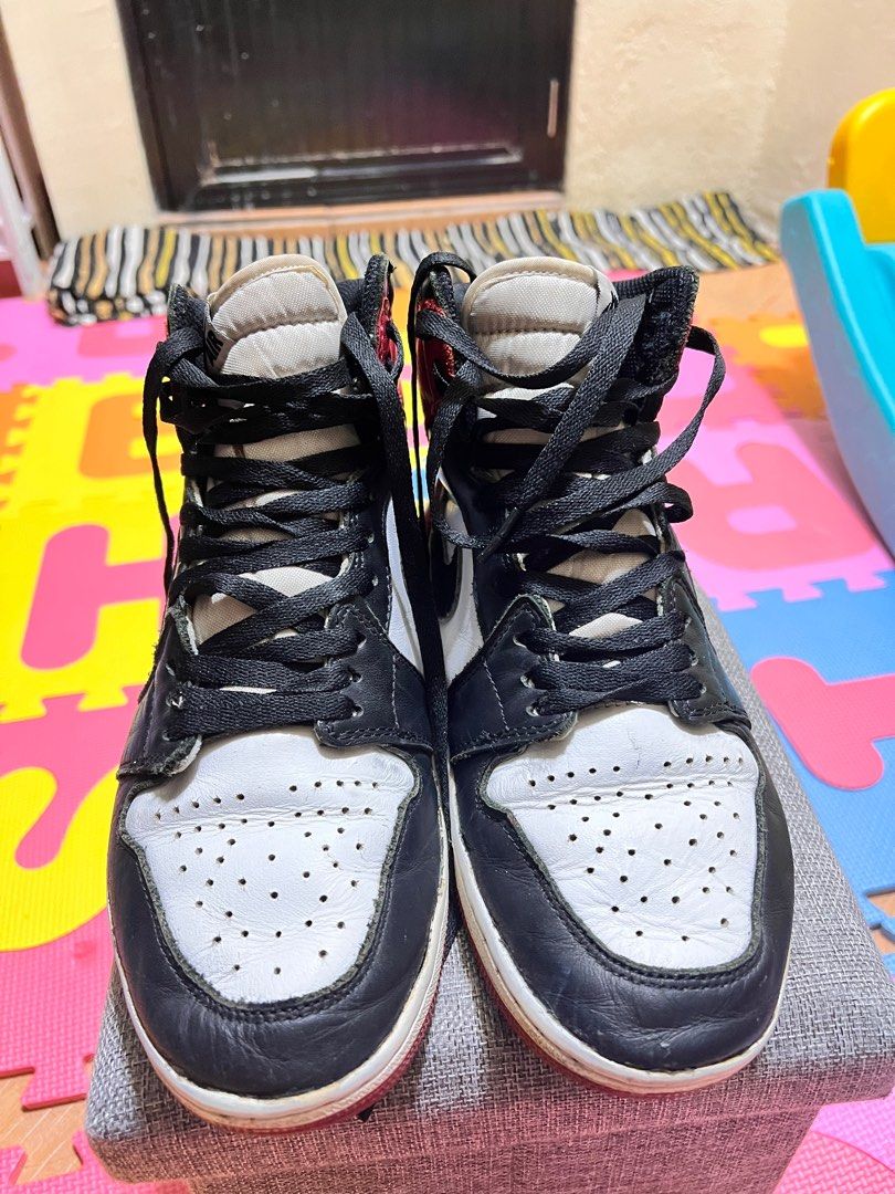 NIKE JORDAN (Category: Sneakers) located in Bulacan. Submitted by ZanePatrick (Listing ID 1310385994, Image 2). Description: Issue sign of usage Free shipping Need wash.