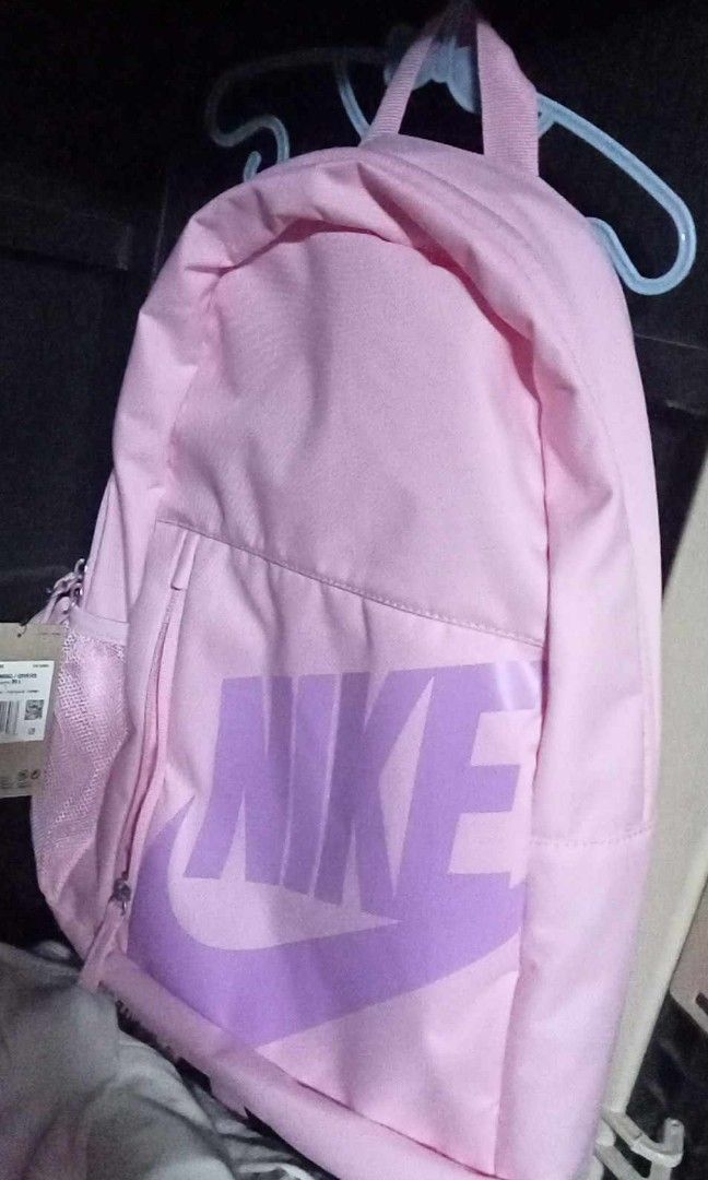 misc size nike bag
