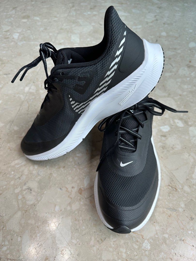Quest 3 shield nike online