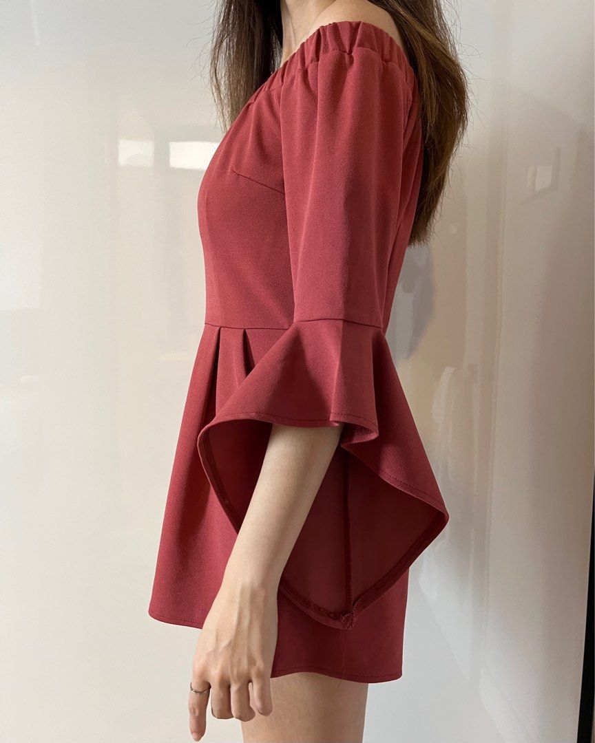 Offshoulder Romper (Category: Rompers) located in Subang Jaya. Submitted by stir18 (Listing ID 1310306396, Image 2). Description: Very lightly used, still in good condition Both sides come with pocket & a back zip.