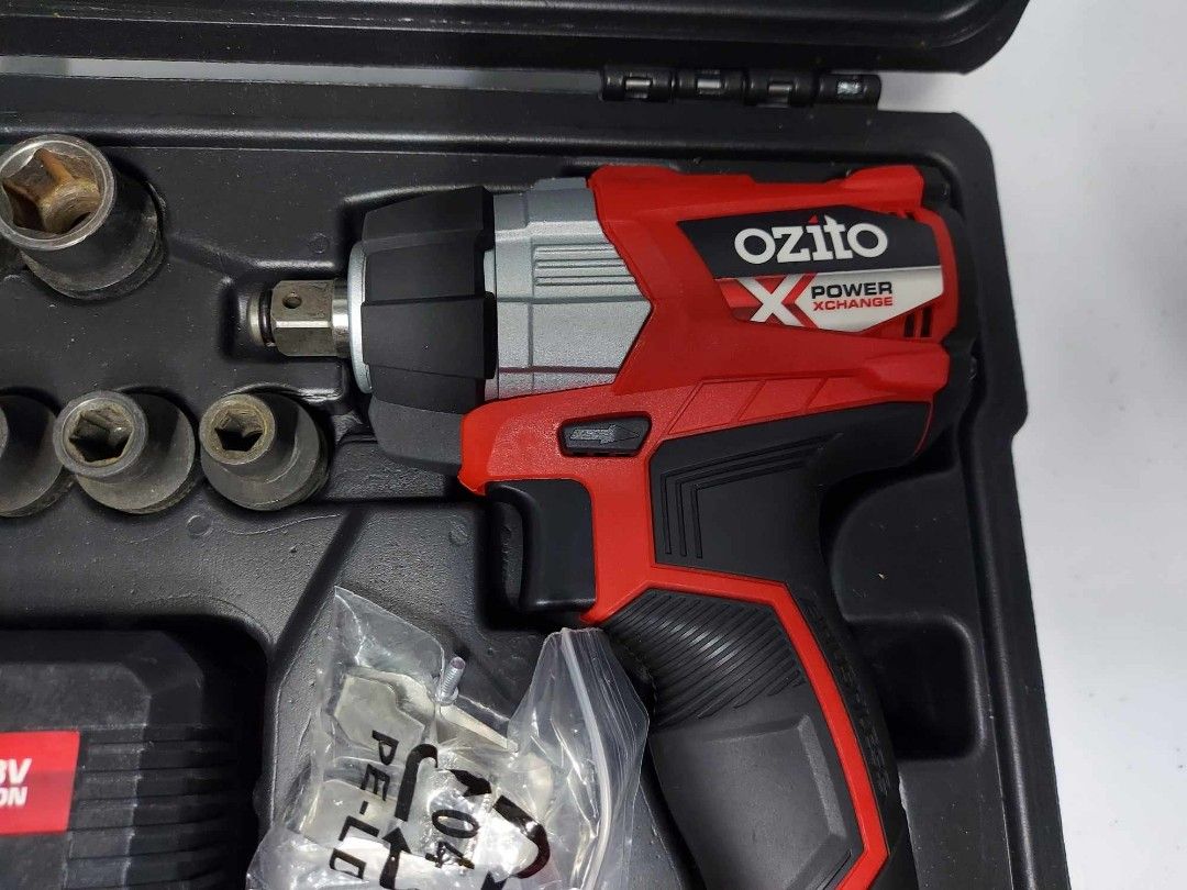 Ozito Brushless Impact Wrench Kit (Category: Construction Tools & Equipment) located in Taytay. Submitted by mikz_1303 (Listing ID 1310441024, Image 3). Description: Ozito Brushless Impact Wrench Kit 215nm of torque Cordless Inclusion Box Hard case 4.0mah Battery Fast Charger 10pc impact socket.