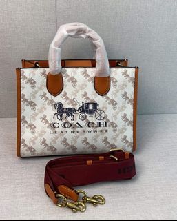 Paubos Sale! Ace Tote Cross Body Bag with horse carriage Print