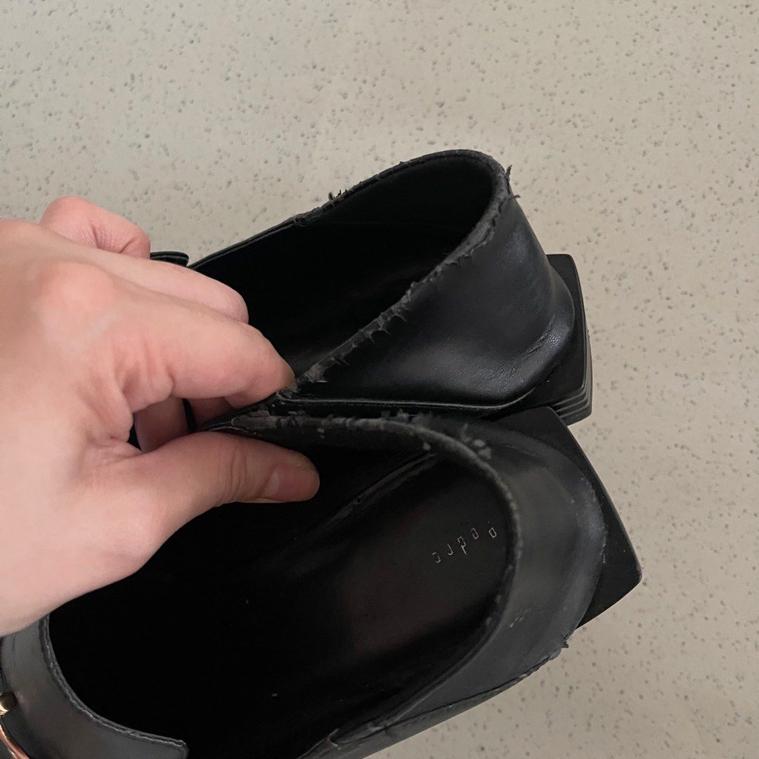 Pedro Faux Leather Loafers (Category: Loafers) located in Rizal. Submitted by ksclosetcleanup (Listing ID 1310295749, Image 2). Description: Read first! - ALL PHOTOS UPLOADED. - Please don’t ask for more photos. - All items are in very good condition unless stated otherwise. - Size is 38, 8, or 24.5cm unless stated otherwise - LOW BALLERS ARE IGNORED RFS: Decluttering Issue: May bakbak sa likod part of shoes .